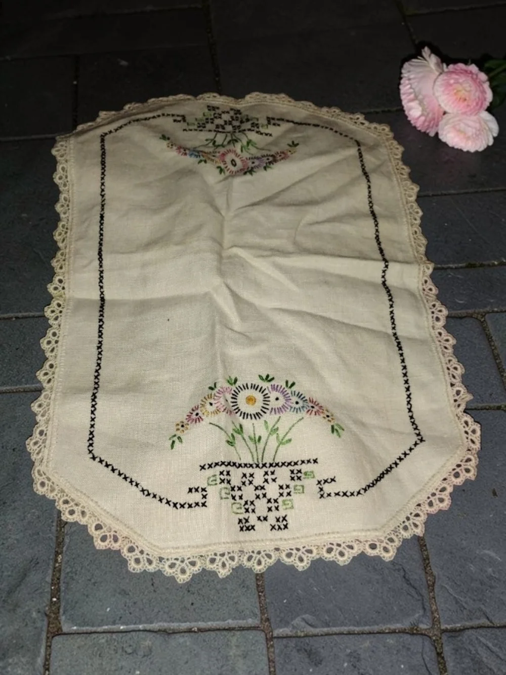 Hand-Embroidered Cream Floral Table Linen with Lace Edge